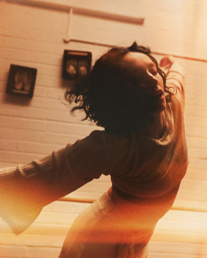 InBetween – Dancing 